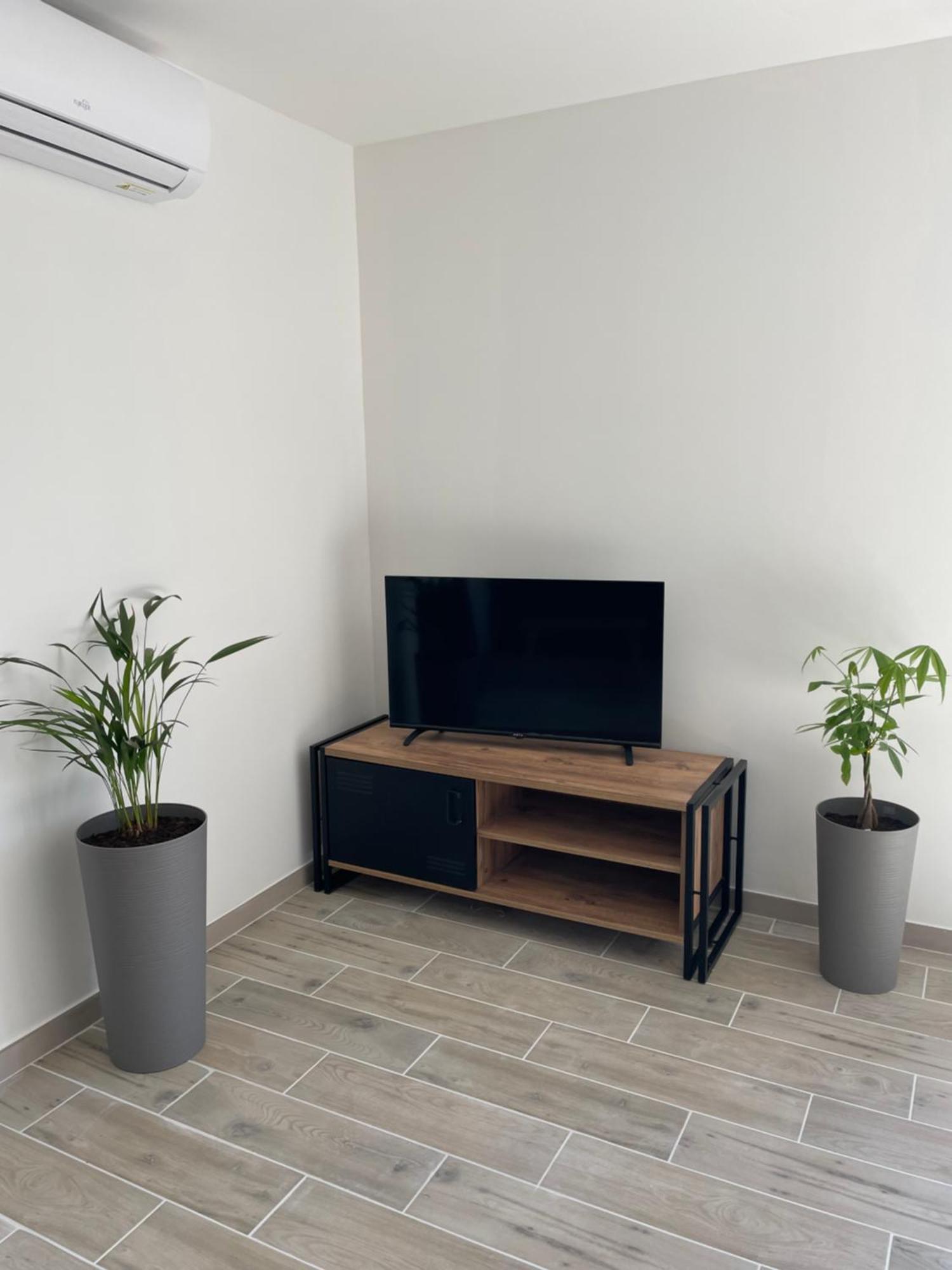 Maison De 40M2 Avec Jardin De 50M2 Orange  Kültér fotó
